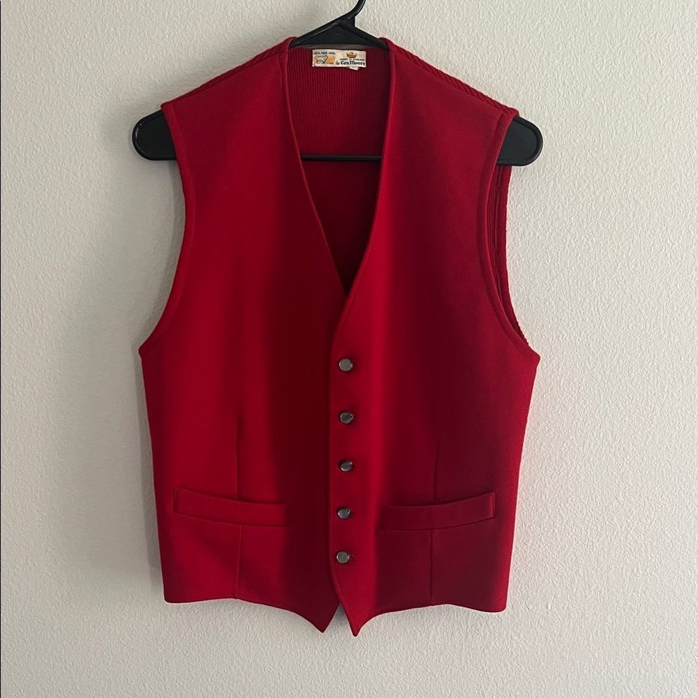 Vintage Made in England 100% Lambswool Sweater Vest Preppy V Neck Classic Knit